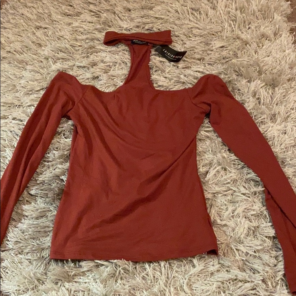 Off shoulder long sleeve top